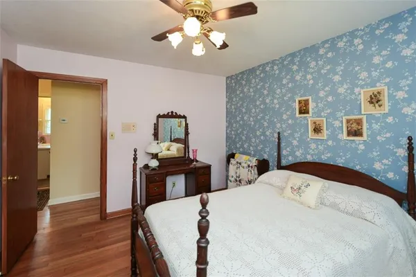 $389,900 | 920 Chesterfield Drive, Marietta, GA 30066
