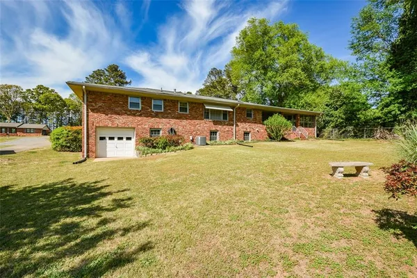 $389,900 | 920 Chesterfield Drive, Marietta, GA 30066