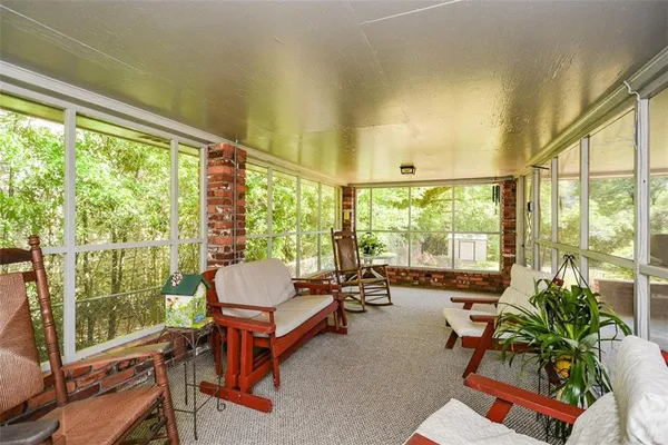$389,900 | 920 Chesterfield Drive, Marietta, GA 30066