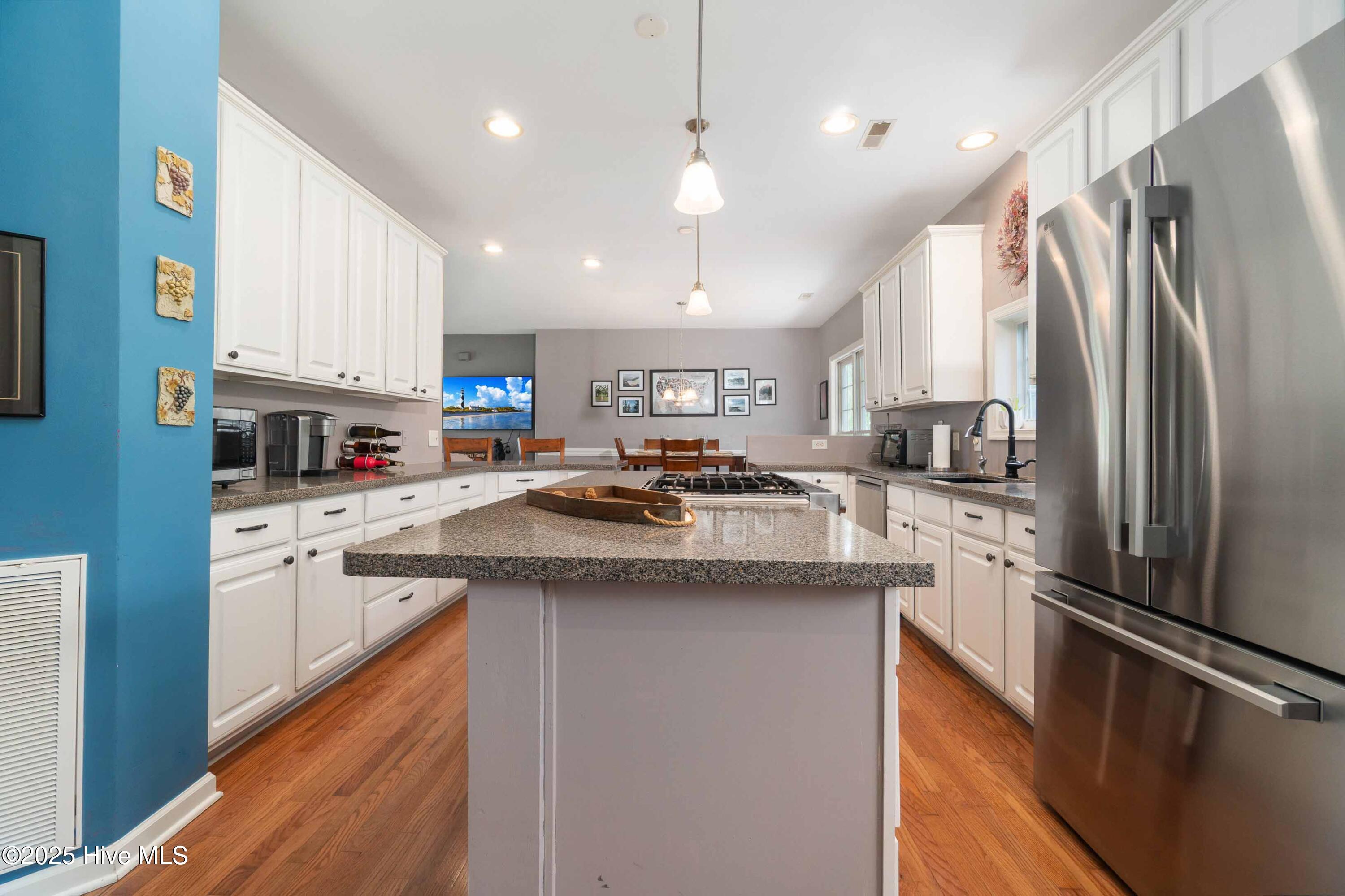 538 Mills Road Oriental, NC 28571 - Photo 13 of 36 013_Kitchen