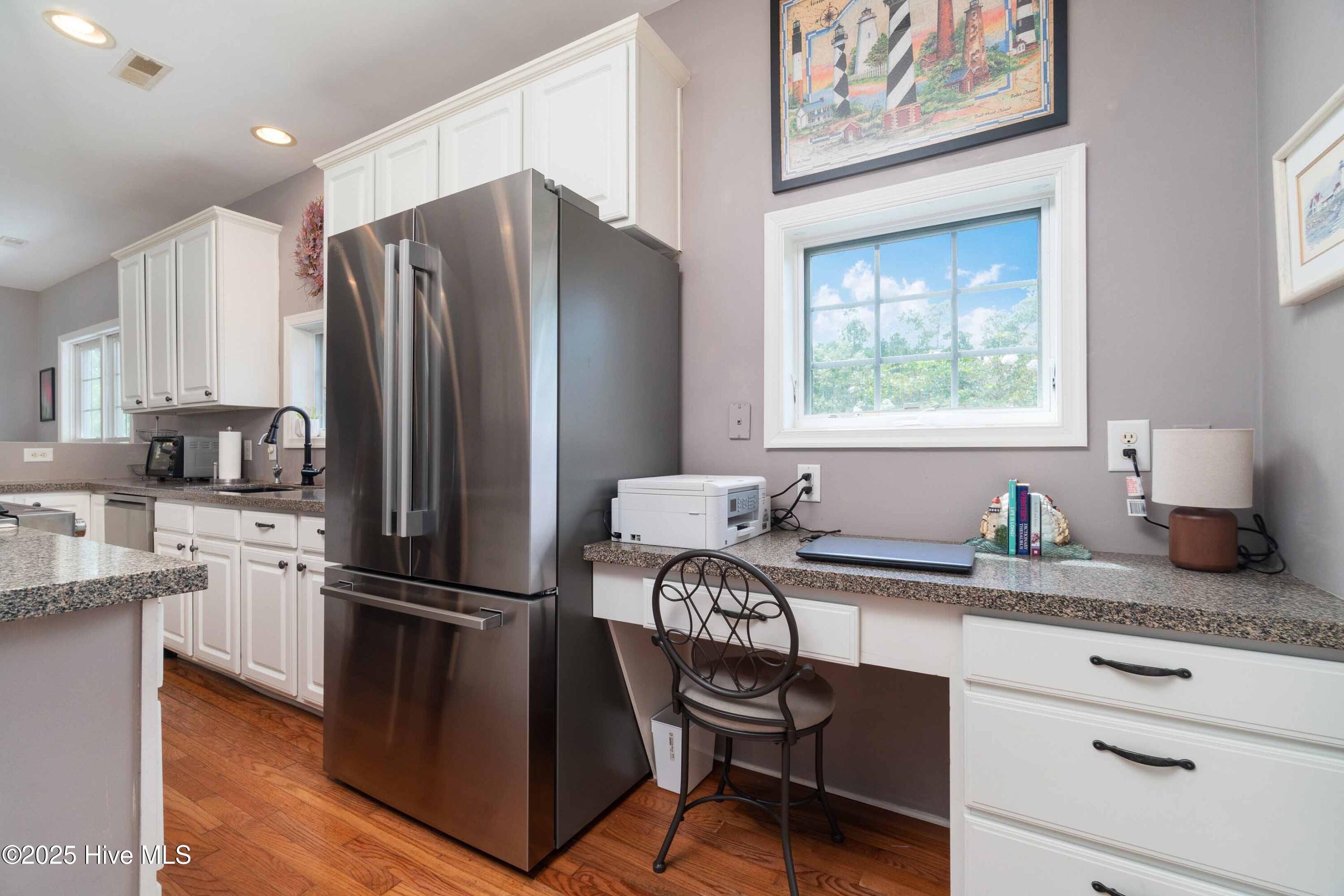 538 Mills Road Oriental, NC 28571 - Photo 15 of 36 015_Kitchen