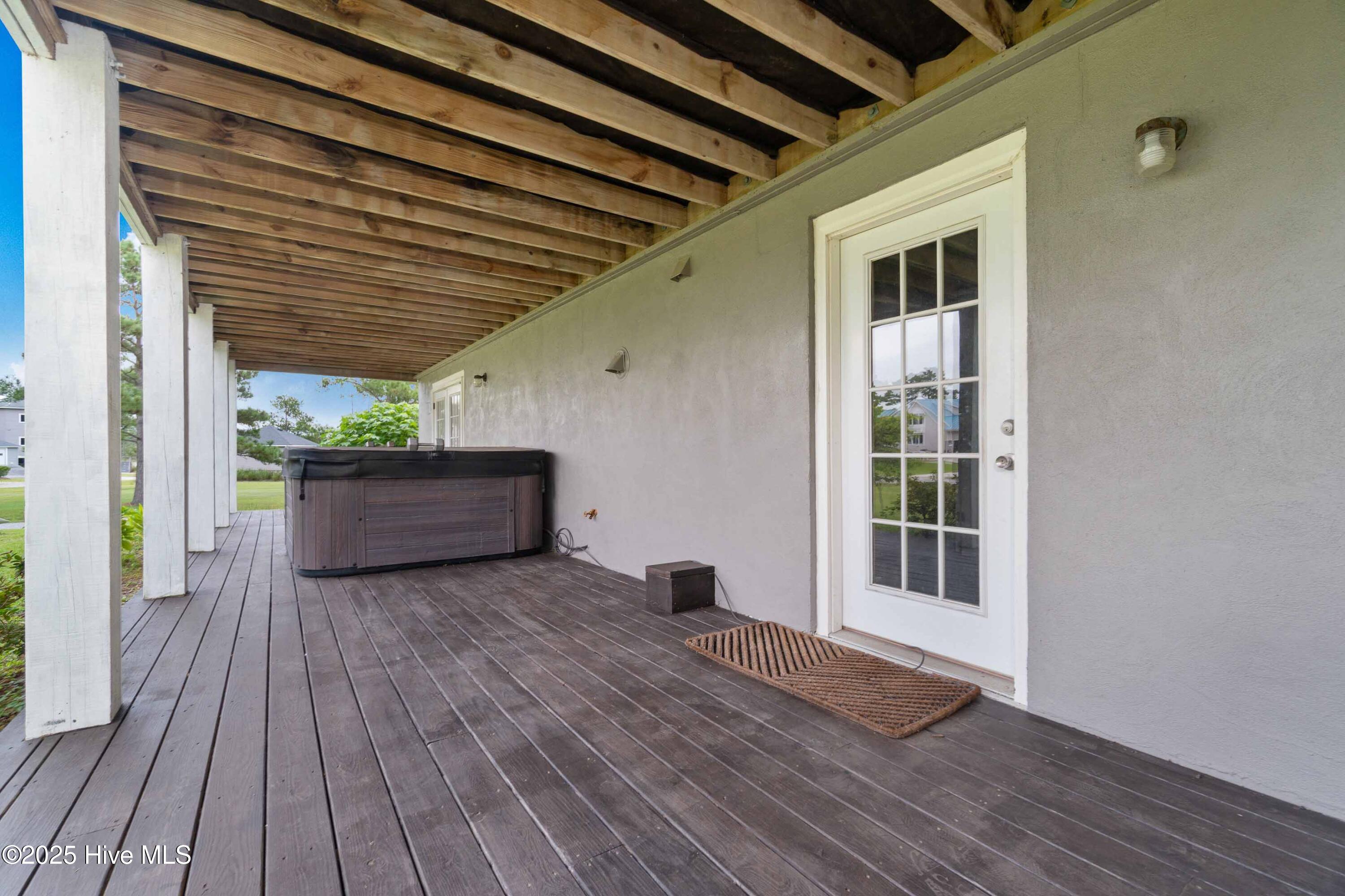 538 Mills Road Oriental, NC 28571 - Photo 29 of 36 029_Downstairs patio