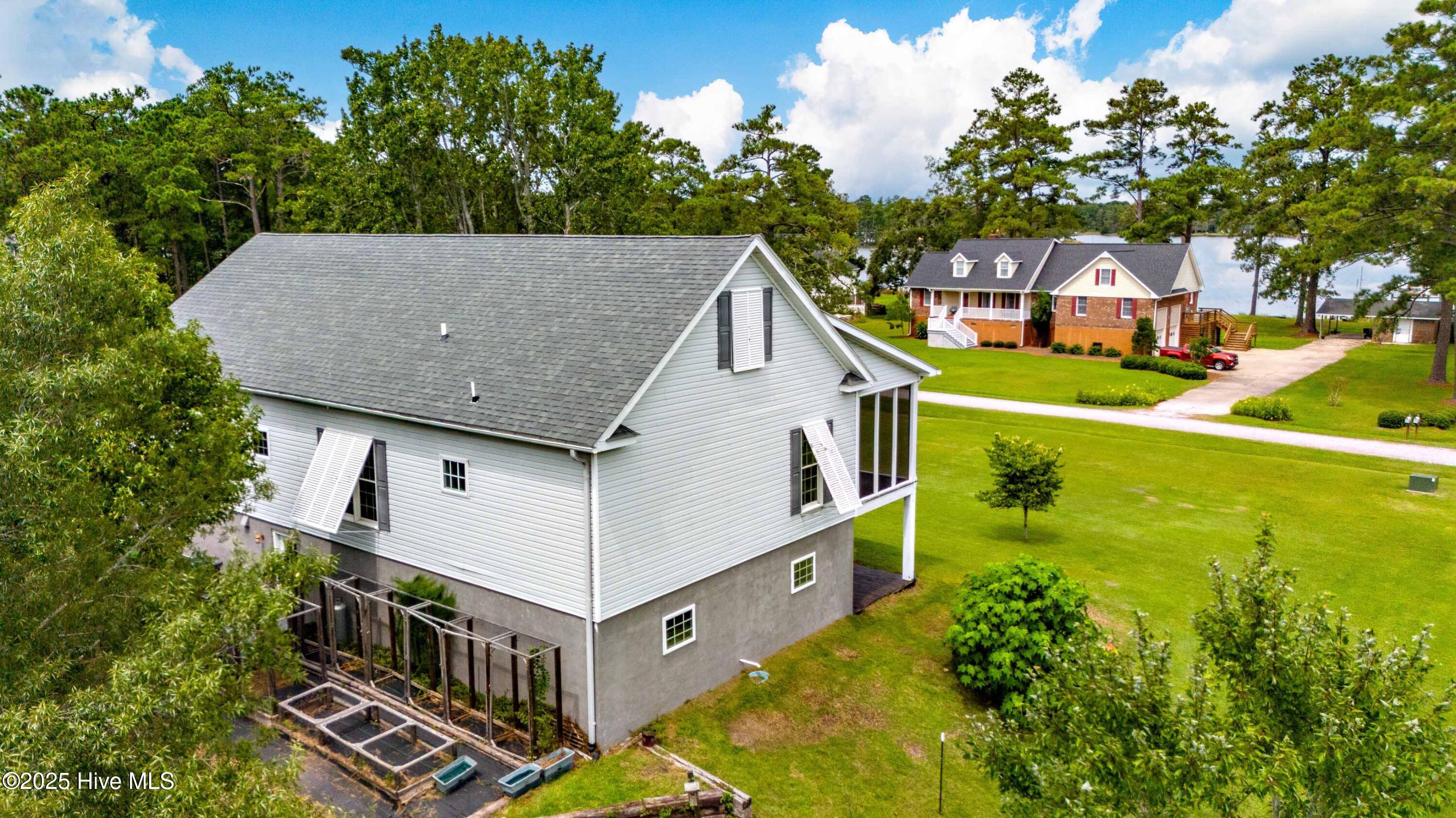 538 Mills Road Oriental, NC 28571 - Photo 32 of 36 032_Exterior Back