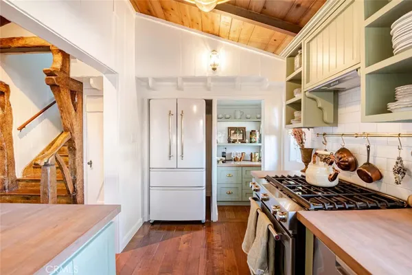 $12,000 | 135 Turquoise Avenue, Newport Beach, CA 92662