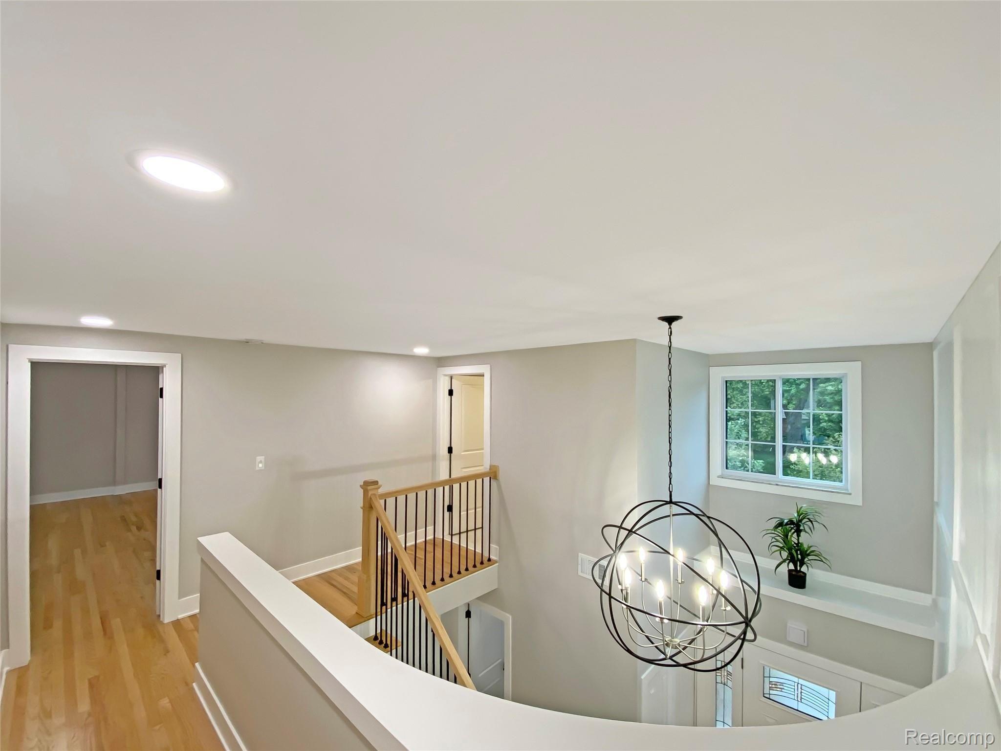 821 Canterbury Road Grosse Pointe, MI 48236 - Photo 56 of 83 IMG_7946.jpg