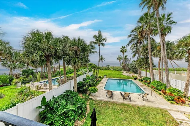 $10,900,000 | 4473 Gulf Of Mexico Drive, Unit 4473, Longboat Key, FL 34228