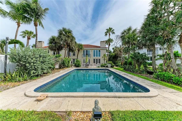$10,900,000 | 4473 Gulf Of Mexico Drive, Unit 4473, Longboat Key, FL 34228