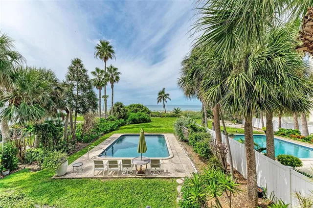 $10,900,000 | 4473 Gulf Of Mexico Drive, Unit 4473, Longboat Key, FL 34228