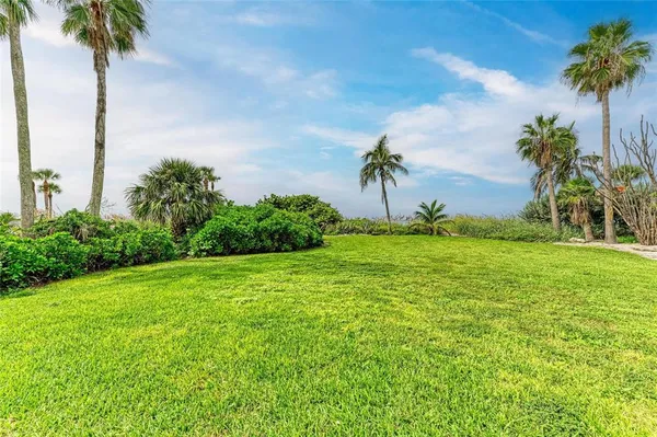 $10,900,000 | 4473 Gulf Of Mexico Drive, Unit 4473, Longboat Key, FL 34228