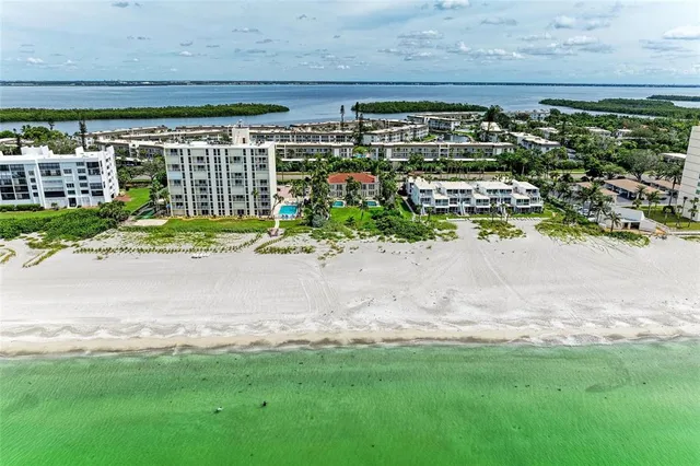 $10,900,000 | 4473 Gulf Of Mexico Drive, Unit 4473, Longboat Key, FL 34228