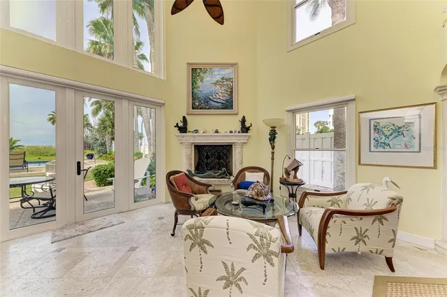 $10,900,000 | 4473 Gulf Of Mexico Drive, Unit 4473, Longboat Key, FL 34228