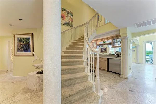 $10,900,000 | 4473 Gulf Of Mexico Drive, Unit 4473, Longboat Key, FL 34228