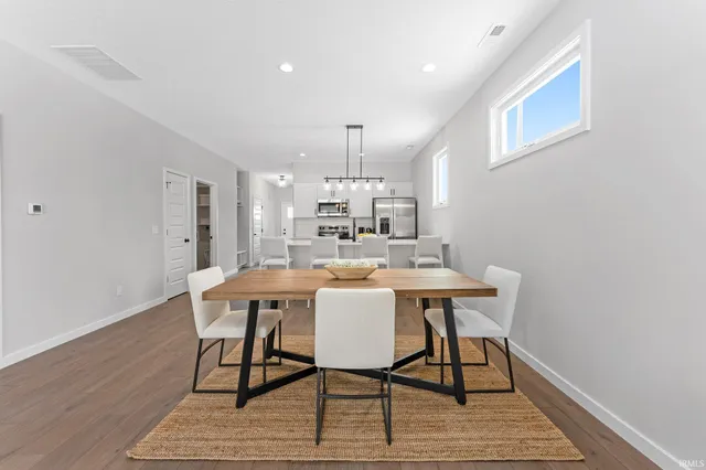 $234,900 | 1093 Emilee Court, Fort Wayne, IN 46825