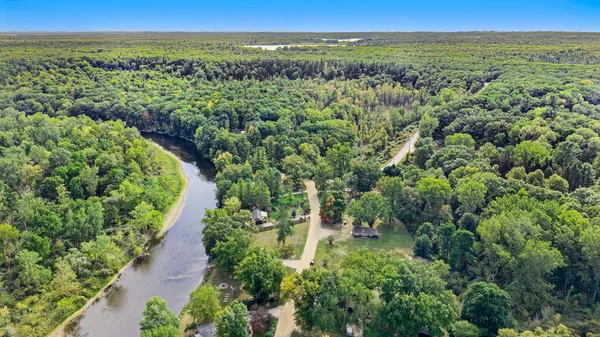 $550,000 | 7842 Main Street, Newaygo, MI 49337