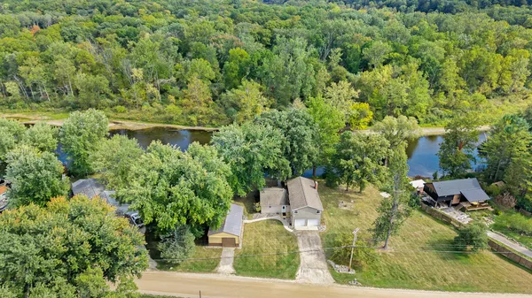 $550,000 | 7842 Main Street, Newaygo, MI 49337