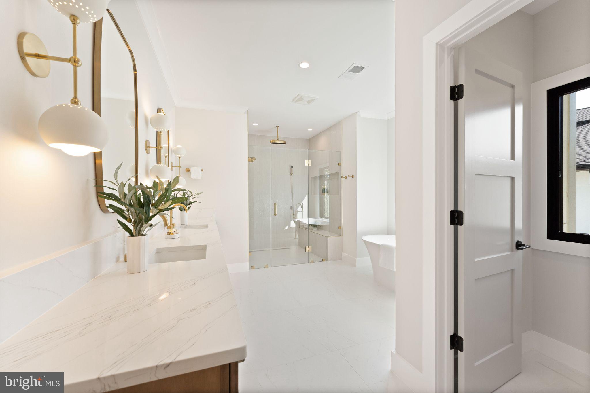 917 Timber Lane Southwest Vienna, VA 22180 - Photo 24 of 41 a view of a hallway with potted plant