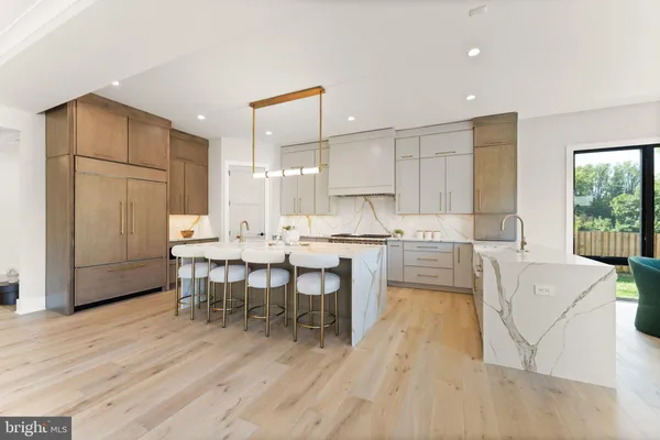 $3,195,000 | 917 Timber Lane Southwest, Vienna, VA 22180