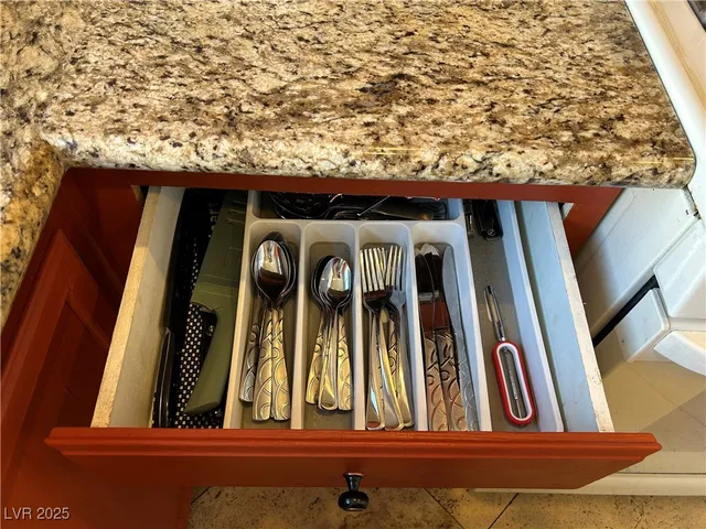 $2,600 | 514 Rancho Del Norte Drive, North Las Vegas, NV 89031