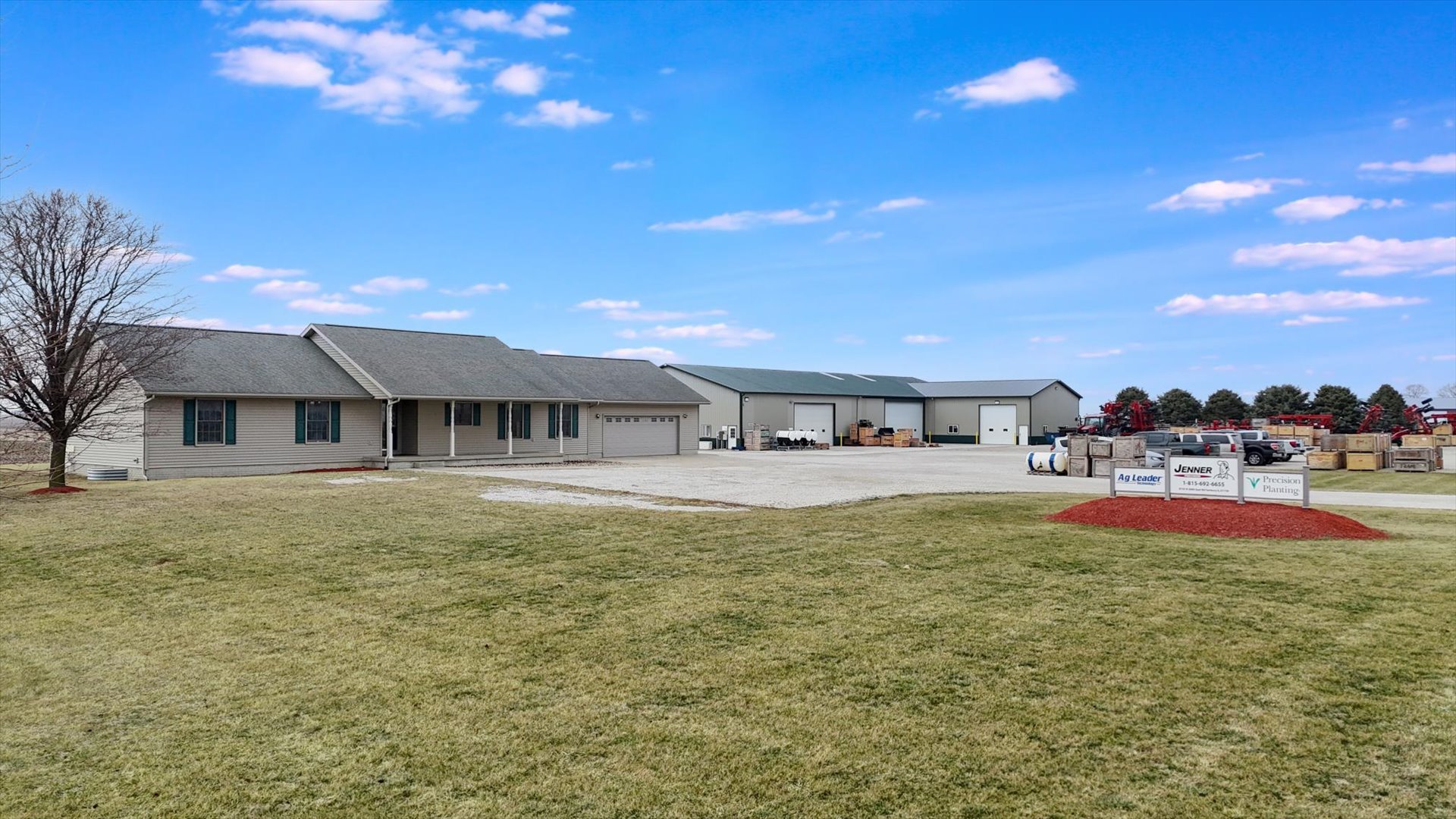 8735 North 2000 E Road Fairbury, IL 61739 - Photo 6 of 64 a front view of house with yard and seating area