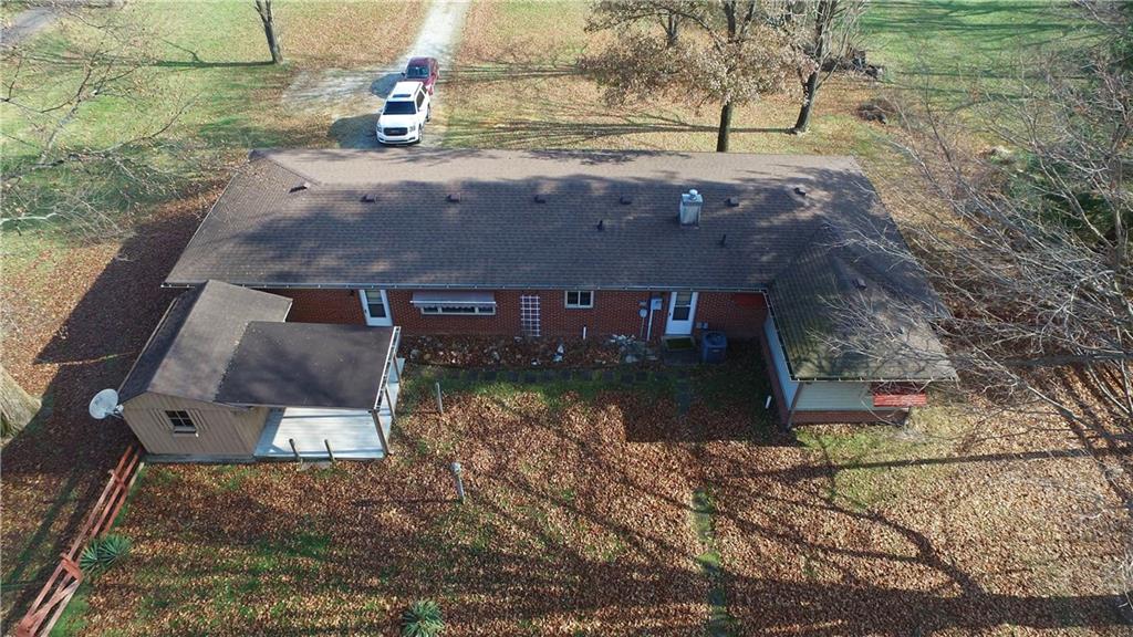 11081 North Division Road Fountaintown, IN 46130 - Photo 13 of 32