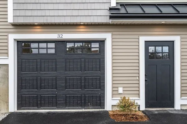 $3,600 | 32 Union Street, Unit 32, Lowell, MA 01852