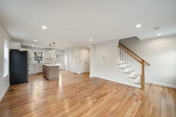 $3,600 | 32 Union Street, Unit 32, Lowell, MA 01852