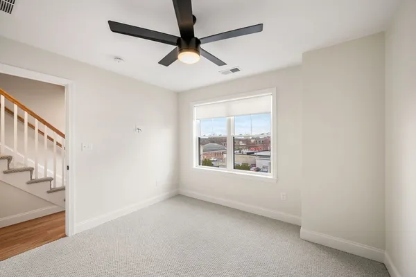 $3,600 | 32 Union Street, Unit 32, Lowell, MA 01852