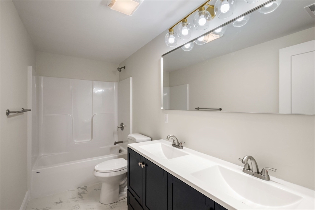 32 Union Street, Unit 32 Lowell, MA 01852 - Photo 29 of 42