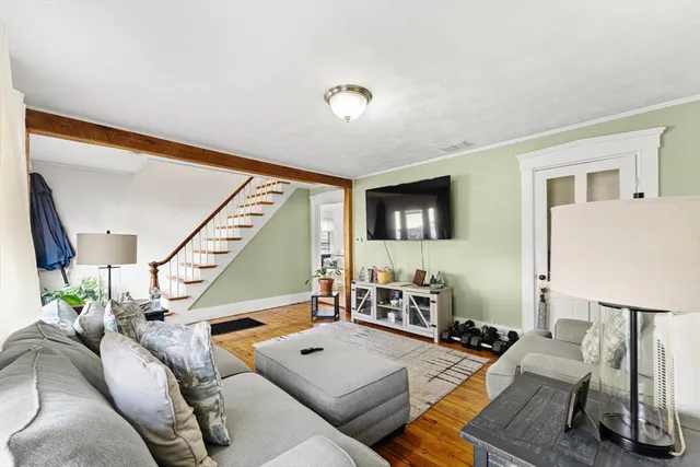 $429,999 | 9 Sanford Street, Medway, MA 02053