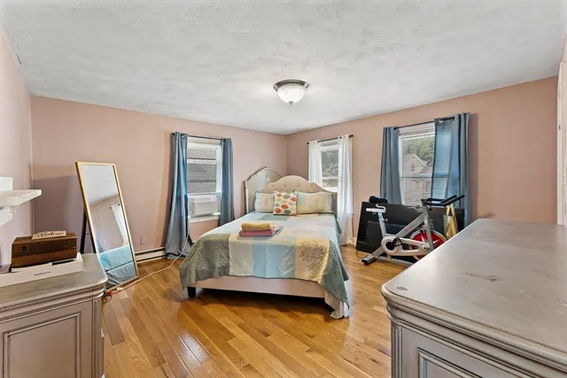 $429,999 | 9 Sanford Street, Medway, MA 02053