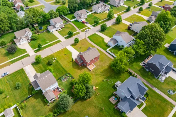 $486,000 | 5661 Attleberry Avenue, Kalamazoo, MI 49009