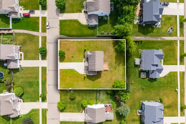 $486,000 | 5661 Attleberry Avenue, Kalamazoo, MI 49009