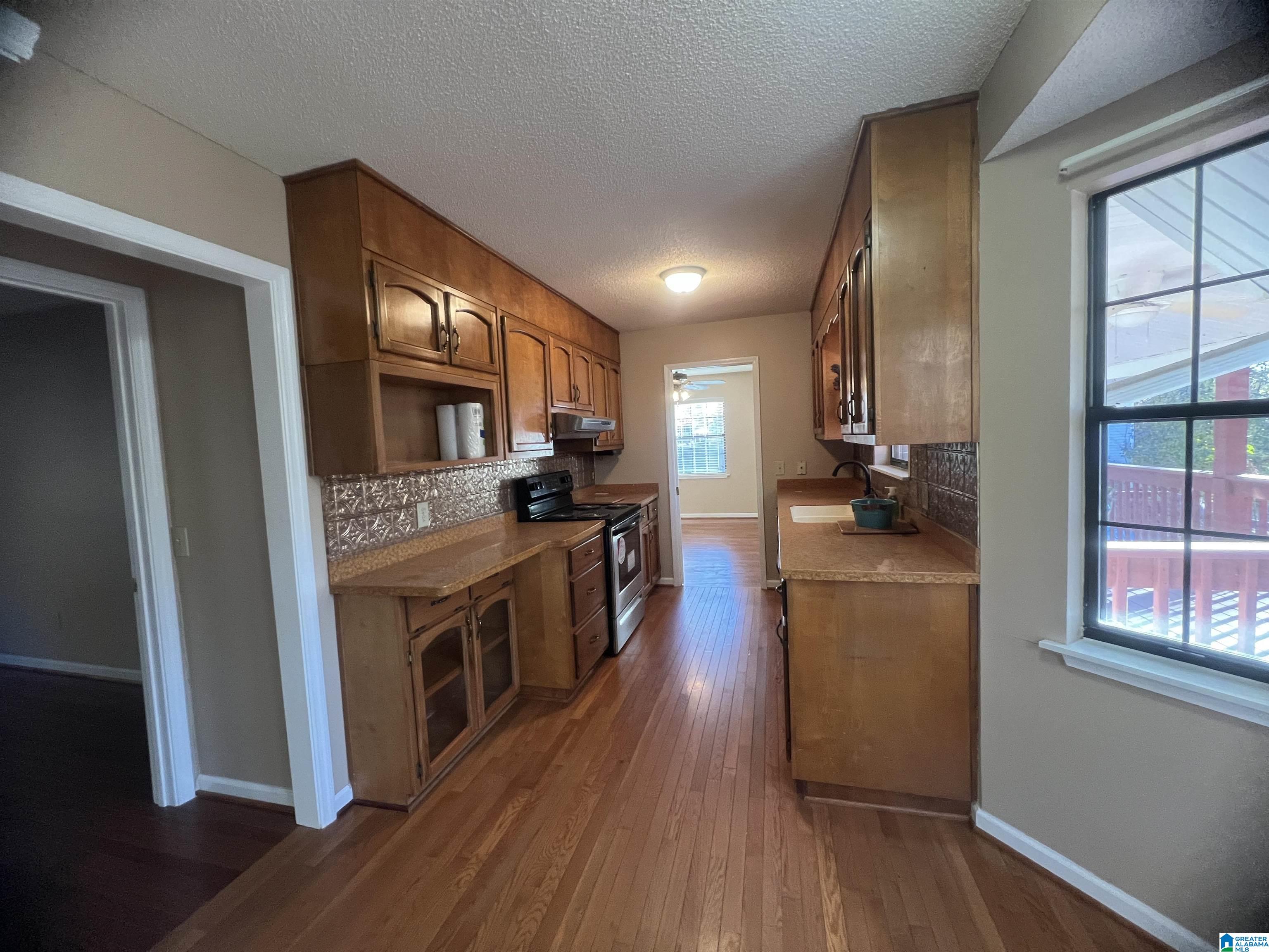 19200 Eastern Valley Road Woodstock, AL 35188 - Photo 3 of 47