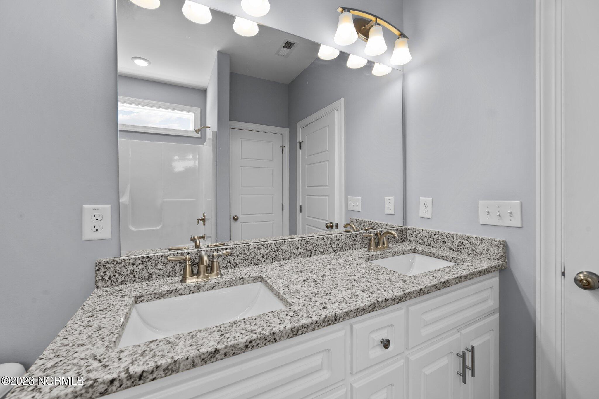 3340 Dino Lane Bailey, NC 27807 - Photo 22 of 37 3340 Dino Ln_Bailey_NC_Home for Sale0003