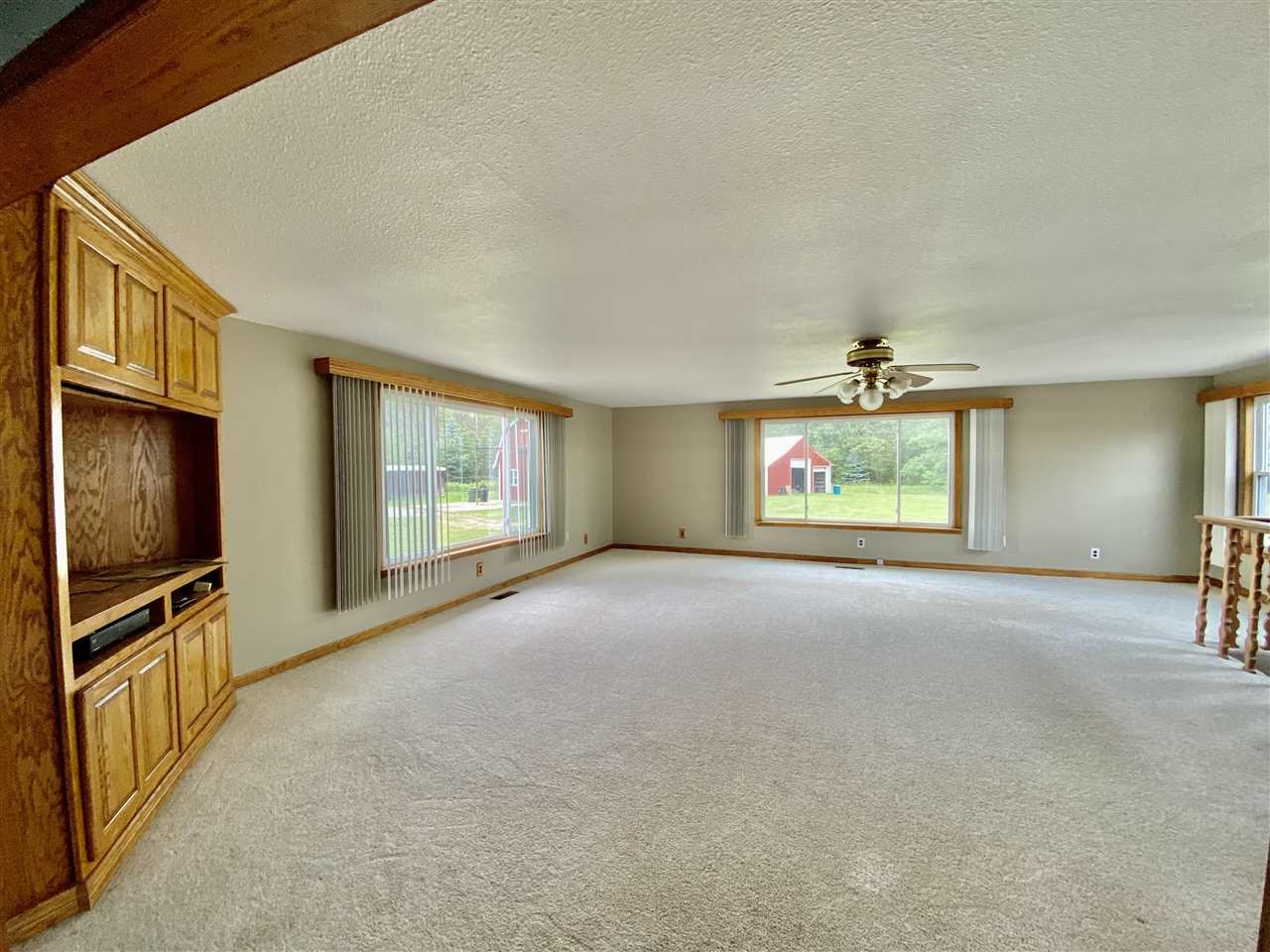 6405 Round Lake Road Gladwin, MI 48624 - Photo 25 of 64