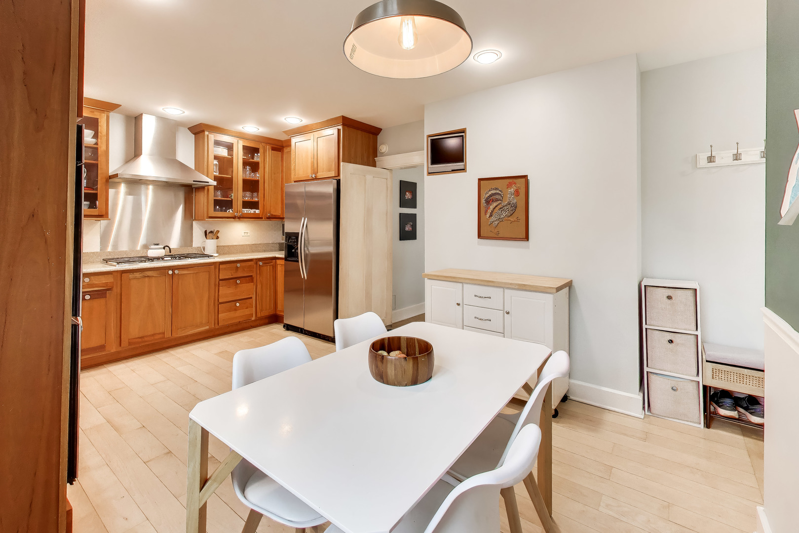 1123 Main Street Evanston, IL 60202 - Photo 20 of 47