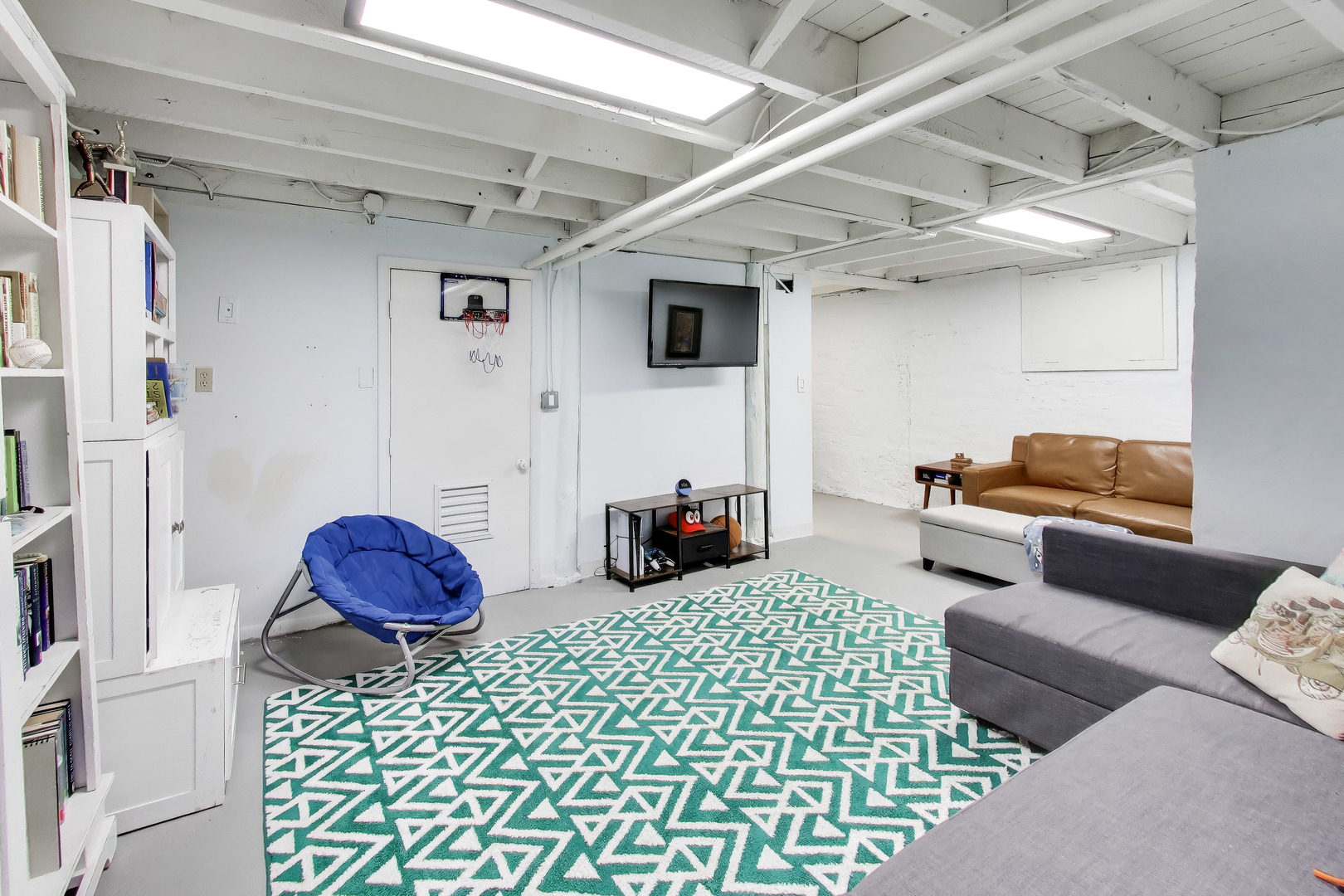 1123 Main Street Evanston, IL 60202 - Photo 37 of 47