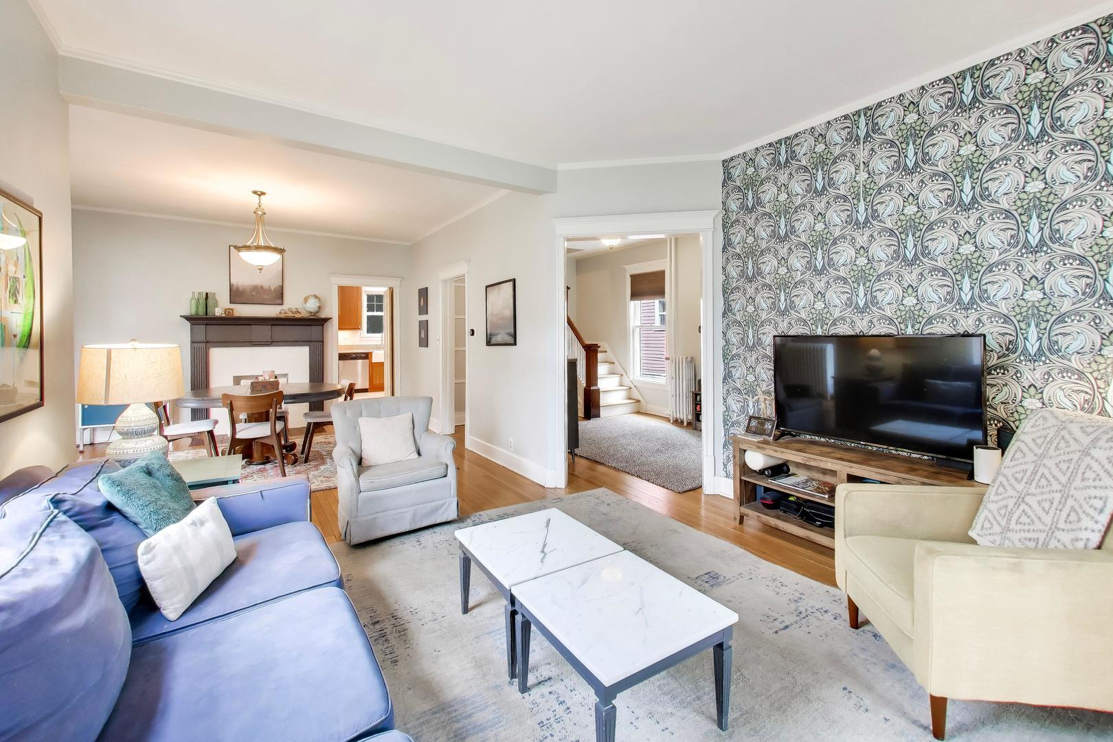 1123 Main Street Evanston, IL 60202 - Photo 7 of 47