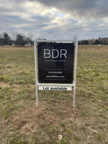 $265,900 | 1224 Bridle Court Southeast, Ada, MI 49301