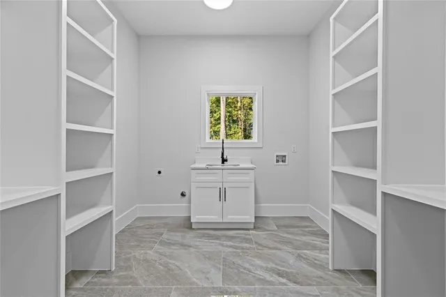 $1,189,999 | 6300 Highway 81, Loganville, GA 30052