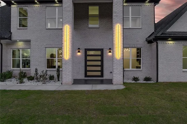 $1,189,999 | 6300 Highway 81, Loganville, GA 30052