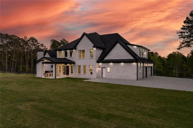 $1,189,999 | 6300 Highway 81, Loganville, GA 30052