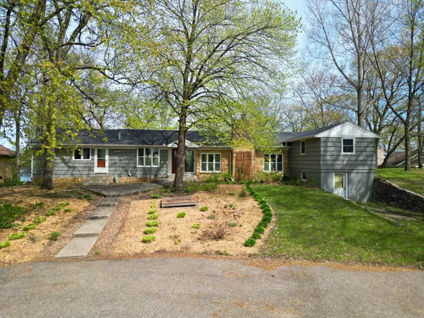 $569,900 | 7043 Highway 71 Northeast, Willmar, MN 56201