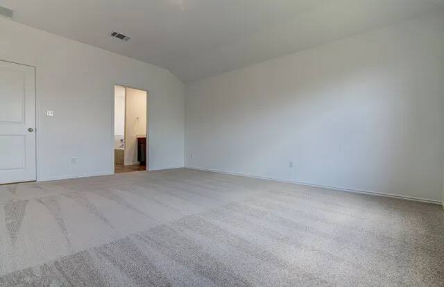 $2,250 | 1924 Guntersville Bend, Leander, TX 78641