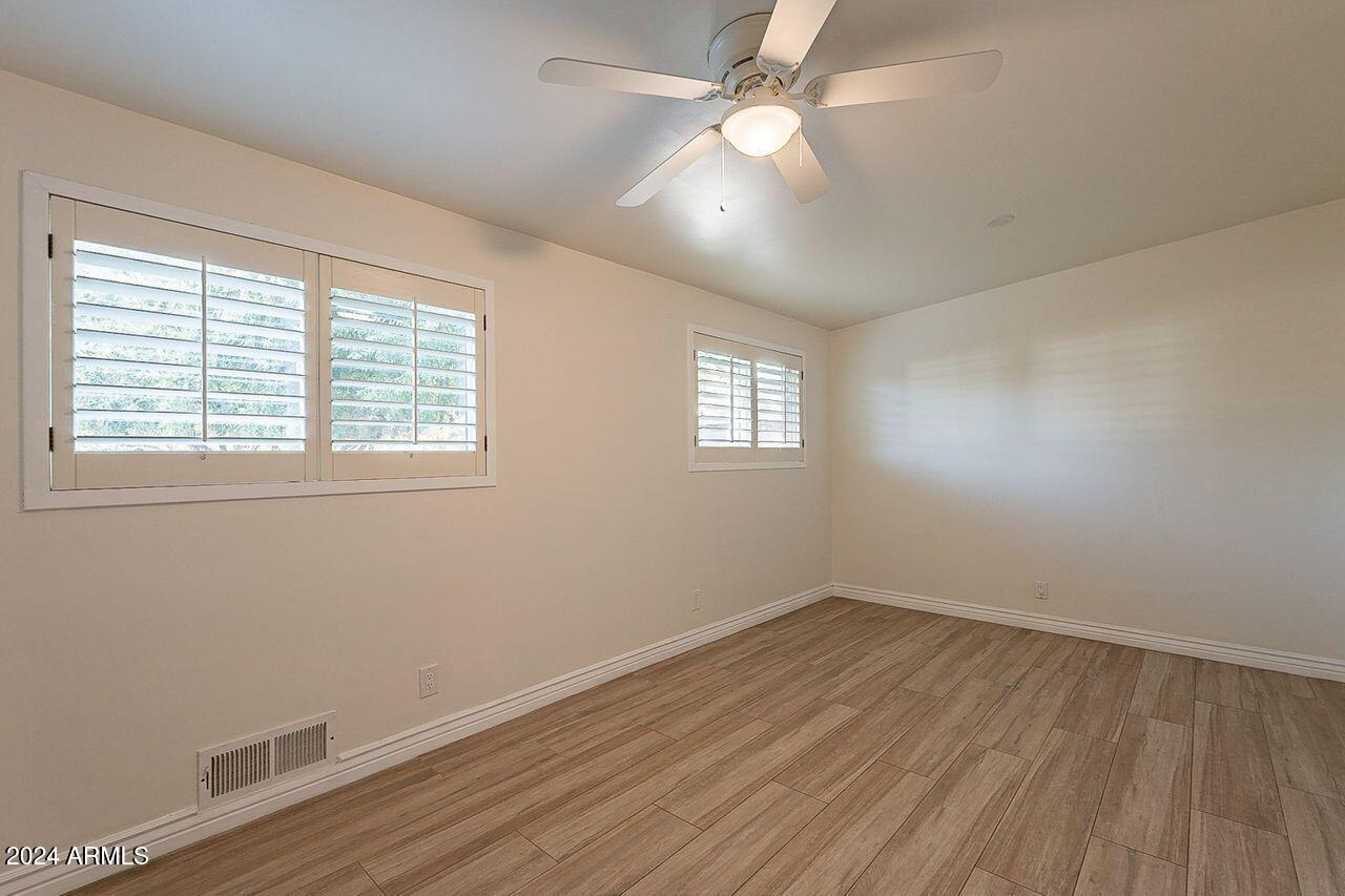 1822 East Bethany Home Road Phoenix, AZ 85016 - Photo 12 of 29 Bethany-33