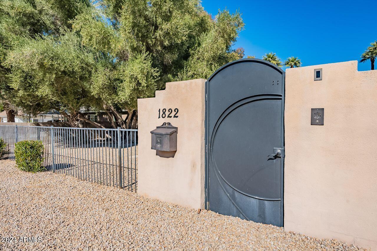 1822 East Bethany Home Road Phoenix, AZ 85016 - Photo 3 of 29 Bethany-9 (1)
