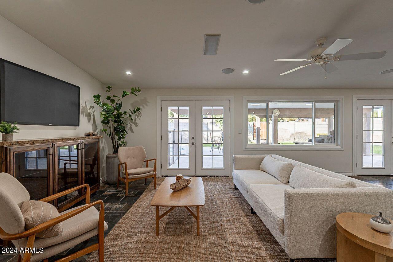 1822 East Bethany Home Road Phoenix, AZ 85016 - Photo 6 of 29 Bethany-4