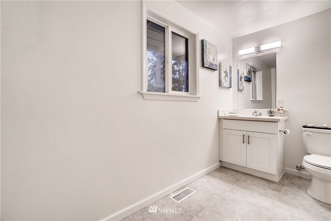 15551 Southeast 148th Street Renton, WA 98059 - Photo 20 of 25 Gallery Image 20