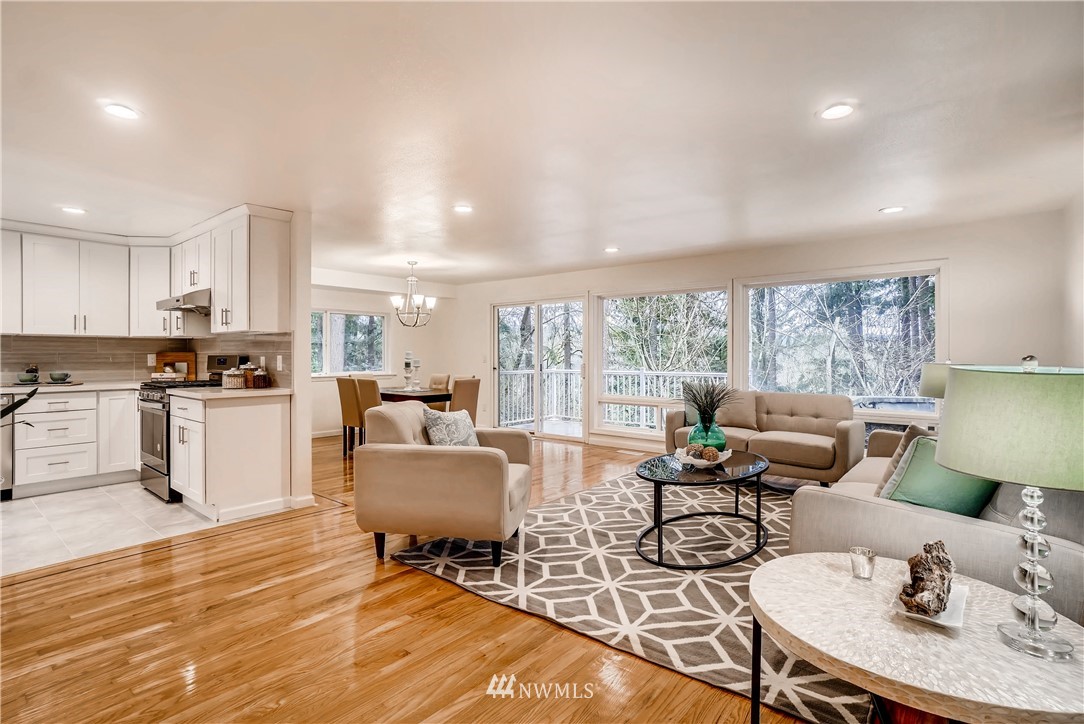 15551 Southeast 148th Street Renton, WA 98059 - Photo 3 of 25 Gallery Image 3