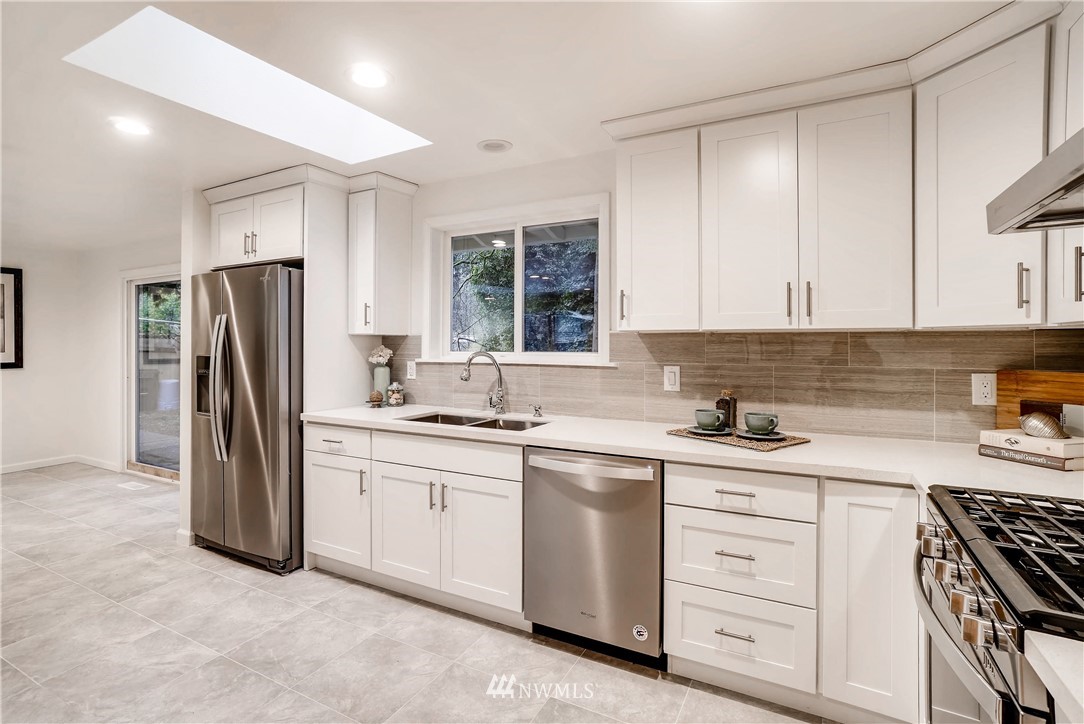 15551 Southeast 148th Street Renton, WA 98059 - Photo 10 of 25 Gallery Image 10
